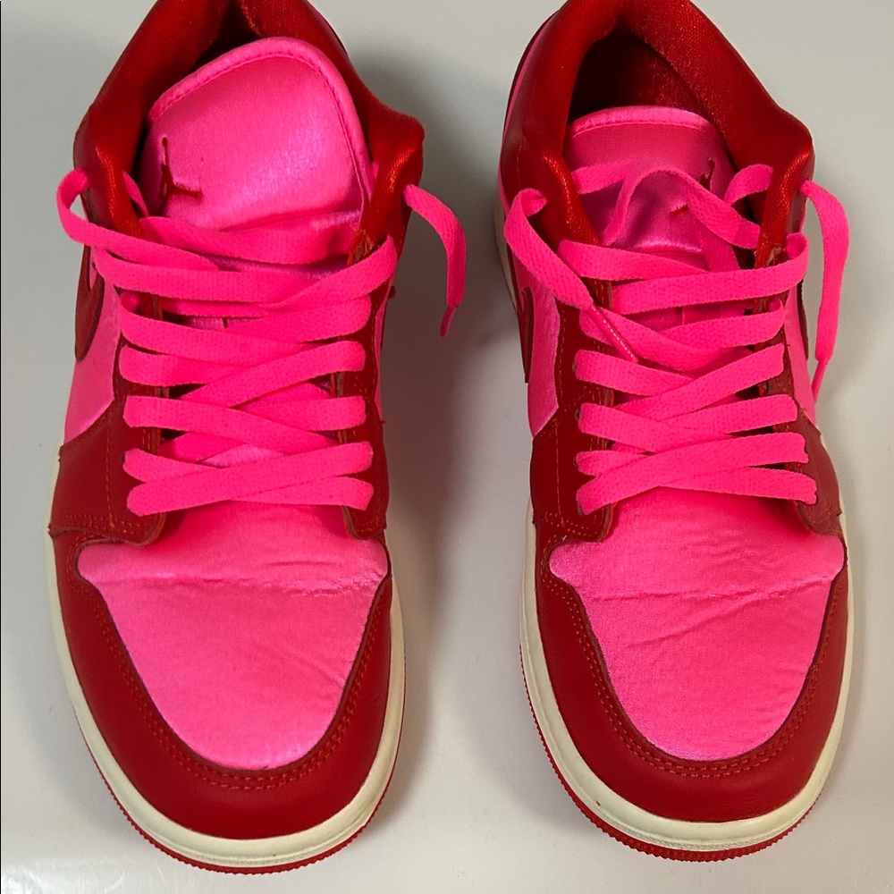Women's Bright Pink & Red Low-Top Sneakers